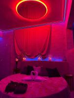 Chambre Lit King-Size avec Baignoire Spa