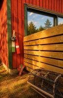 Modern Scandinavian cabin by the sea, calm, private setting, 50m to ocean - B&B Tjärnöbo