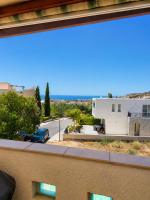 Alithea Gardens 2 Bedroom Apt with Communal Pool - B&B Peyia