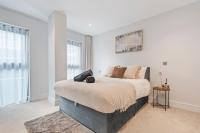 Stylish 1-Bed London Apartment Near Tube Sleeps 4 - B&B New Barnet