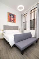 Elegant Historic 2BR with Quiet Patio Walk to Zocalo - B&B Mexico City