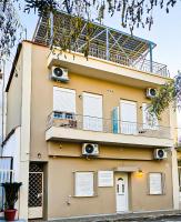 "Η Θάλασσα" Stylish Flat with Panoramic Roof Garden - B&B Patrasso