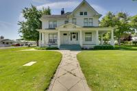 2 Mi to River: Historic Clarkston Home w/ Views! - B&B Clarkston