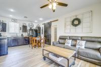 Private Acreage, Pet-Friendly Yard! Gilbert Haven - Bed and Breakfast Gilbert