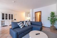 Sunny Apartment with Terrace - Chambres d'hôtes Bellagio