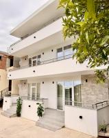 Buljarica Orange - Ferienwohnung Petrovac na Moru