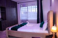 The Monarch Ensuite Family home next to Lake Nakuru Park, 3 Balconies, 5G Wifi, Near CBD - Chambres d'hôtes Nakuru