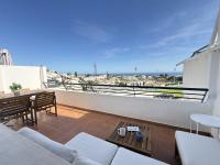 Apartamento con terraza, vistas al mar y piscina - Ferienwohnung Nerja
