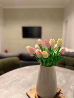 2BR Cosy Modern Apartment in Vibrant Leith - B&B Edinburgh