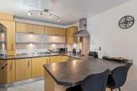 Luxury 2 Bed open plan Apartment in Wythenshawe - B&B Manchester