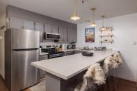 Ski-In Studio - Queen Murphy Bed - Walk to Lift - Chambres d'hôtes Girdwood