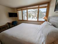 Pines 2167 by SummitCove Lodging in Colorado - B&B Keystone