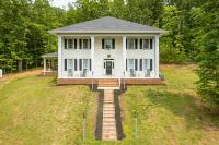 10-Acre Private Retreat Near Liberty Family-Friendly, Sleeps 14 - B&B Rustburg