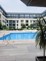 Loft studios at Embassy Gardens - Ferienwohnung Accra