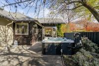 Emerald Oasis by Sotheby's Luxury Rental Homes - B&B Wanaka