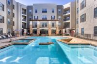 Apex Executive Apartments - 820 Benge Dr TX - Ferienwohnung Arlington