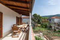 Apartments LIMA Lazaneo - Bed and Breakfast Jelsa