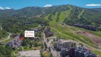 Ski Condo at Base - Walk to Gondola Dining - B&B Steamboat Springs
