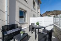 KeyRoom Patio & Parking near Lake Como - B&B Como