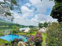 Zenna Hồ Cố Đụng - B&B Đồng Sen