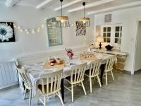 Gîte des Hirondelles, La Maison des Retrouvailles à 15 minutes du Marais Poitevin - B&B Saint-Hilaire-des-Loges