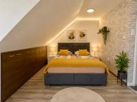 Iva Penthouse - Bed and Breakfast Novi Sad