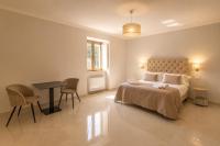 Fenisien Boutique Rooms - B&B Condurso