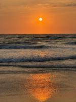Apartment in Varca 2BHK, 5 Min Walk from beach - Chambres d'hôtes Orlim
