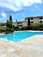 Bel appartement proche des plages Golfe St-Tropez - B&B La Croix-Valmer