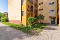 Nowoczesne Studio w Spokojnej Okolicy w Gdyni by Noclegi Renters - Chambres d'hôtes Gdynia