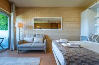 Arrábida Golden Studio - Free Parking - Bed and Breakfast Vila Nova de Gaia