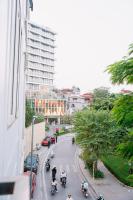 Sun Westlake View & Balcony Homestay - Chambres d'hôtes Hanoï