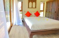 Nittaya Andaman Seafront Residence - Bed and Breakfast Ban Khao Thong