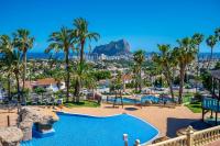 Casa Flora Bungalow con piscinas en Calp - B&B Calpe