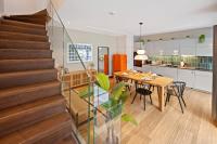 Large, comfortable and luxurious flat in Berlin Center, Prenzlauer Berg - B&B Berlin