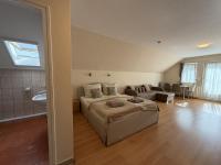 Studio Appartement met Balkon