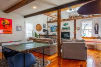 Ping-Pong & Fire Pit! Renovated Marshfield Cottage - Ferienwohnung Marshfield