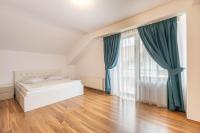 Apartamento de 2 dormitorios con balcón