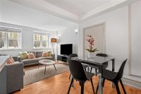 Elegant Soho 1-Bed - Balcony - 2 Baths - Sleeps 4 - Bed and Breakfast Londen