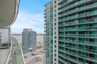 2 Bedroom Condo CN Tower & Lake View Balcony - B&B Toronto