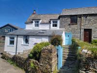 Quaint Cottage in Quiet Coastal Village - B&B Delabole