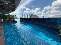 Luxury Eaton Residences - Bed and Breakfast Kuala Lumpur