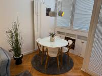 Bright Diamond - Central Loft - B&B Pristina