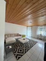 Eltons Fewo beim EuropaPark 4- Zimmer Apartment - Bed and Breakfast Herbolzheim