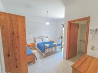Sougia Afrodite Rooms 1 with balcony - B&B Soúgia