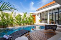 Kubung Villas - Serene Nature Escape with Spacious Terrace and Pool - B&B Kerobokan