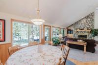 Spacious getaway with Ping-Pong table SHARC grill W&D Hot Tub - Chambres d'hôtes Sunriver