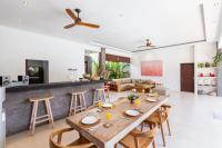 Villa Jago - Spacious Luxury 3BR Villa in Seminyak - B&B Seminyak