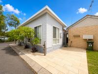 Cozy Family Escape Near the Beach - B&B Broadwater