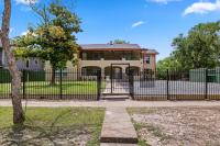 Repurposed Living container#8 EADO 2km from FIFA - B&B Houston